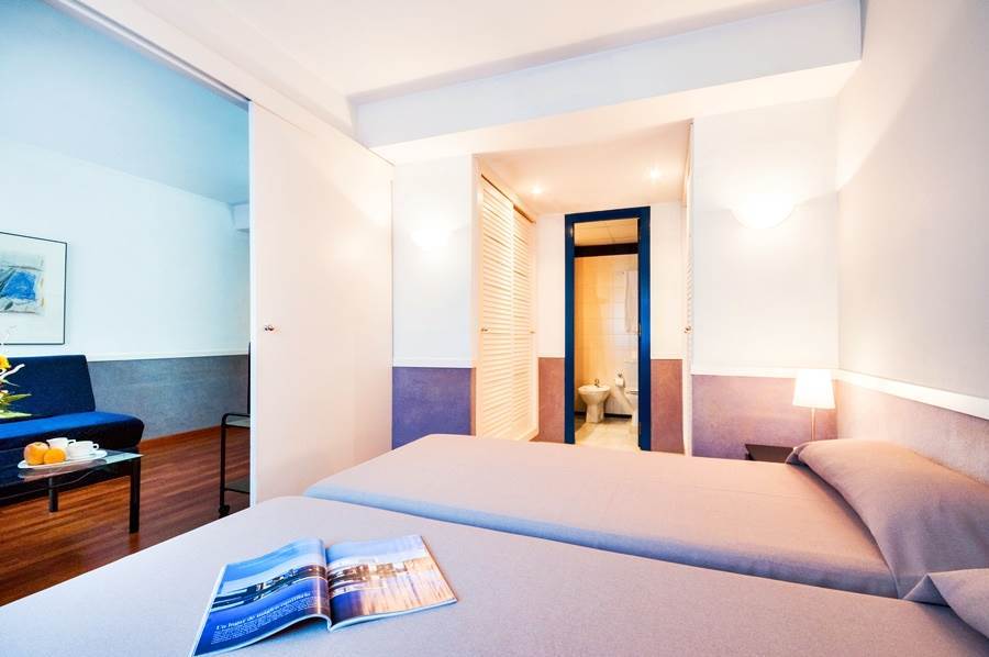 Apartamentos Descartes Barcelona Exterior foto